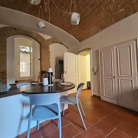 Stella 19 - Residenza In Centro Apartamento *